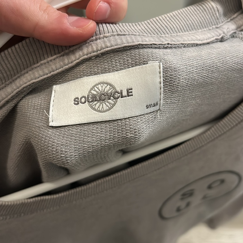 Soul cycle pullover - Picture 3 of 3
